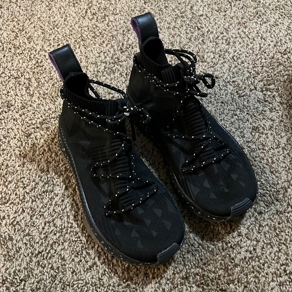 Puma x Naturel black sneakers size 7.5